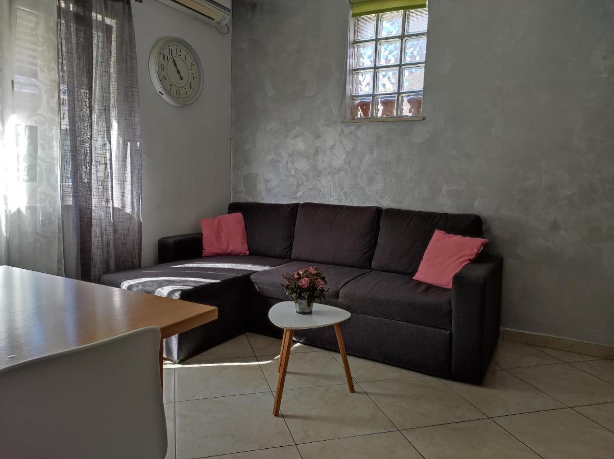 Cozy Apartment In Split In Nice Quiet Neighborhood Esterno foto
